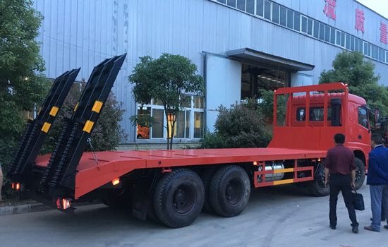 【國五】三環昊龍前四后八挖機平板車 【國五】三環昊龍前四后八挖機平板車