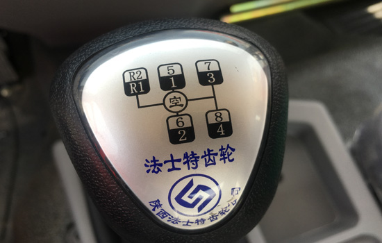 【國五】東風后八輪挖機平板車 【國五】東風后八輪挖機平板車