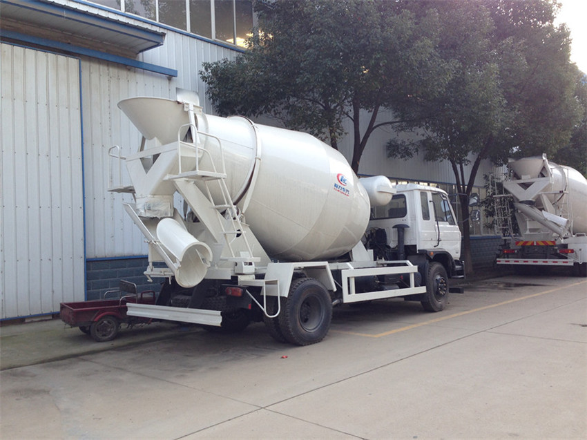 東風6/7方攪拌車 東風6/7方攪拌車