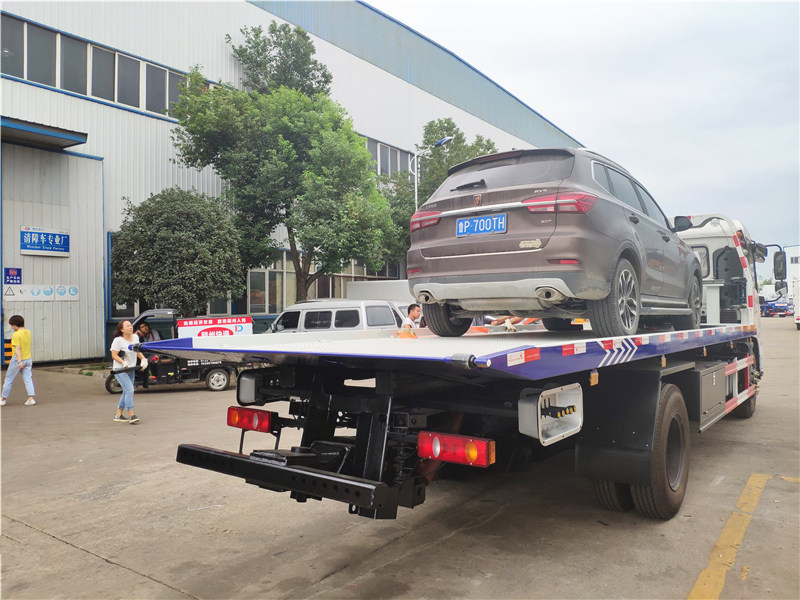 東風(fēng)天錦一拖二平板清障車(chē) 東風(fēng)天錦一拖二平板清障車(chē)