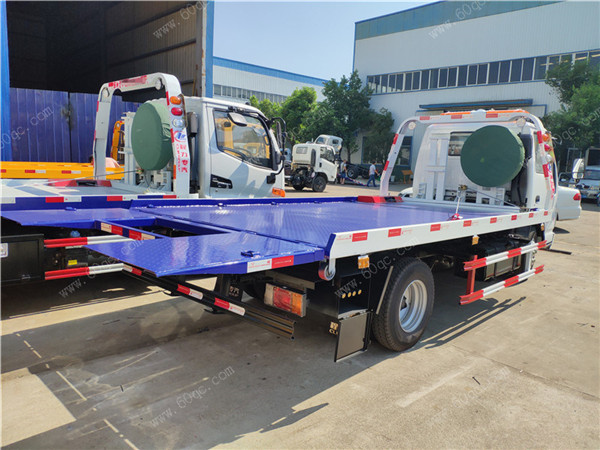 慶鈴五十鈴藍牌一拖二清障車 慶鈴五十鈴藍牌一拖二清障車