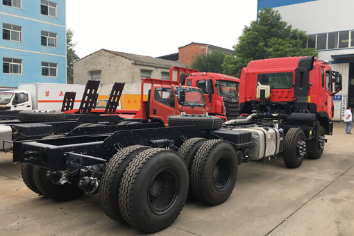 【國五】江淮K5前四后八挖機(jī)平板車 【國五】江淮K5前四后八挖機(jī)平板車