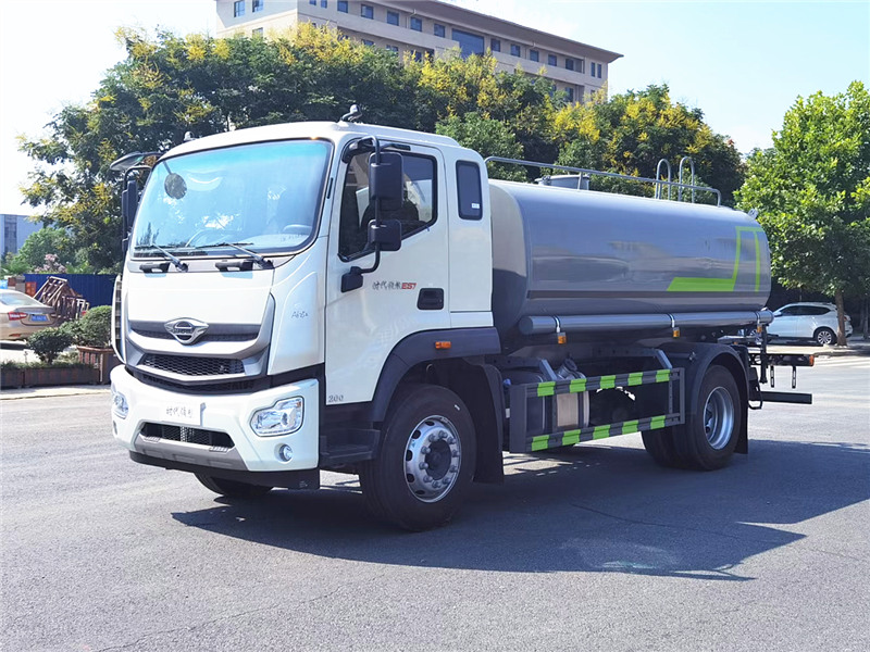 河北訂購(gòu)了福田瑞沃14噸15噸灑水車