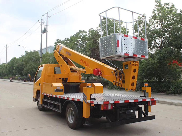 江鈴21米藍牌高空作業車 江鈴21米藍牌高空作業車