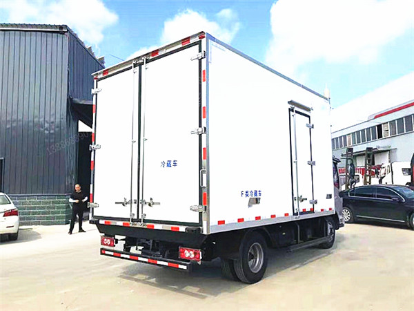 福田奧鈴速運國六冷藏車